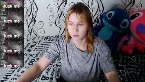 angela online show from 10/23/25, 10:58