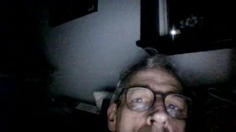 Snapshot of royboy2561 chatting on 10/04/25, 08:56 Roy Murrin online show from 10/04/25, 08:56