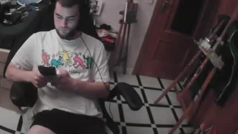 royer04 online show from 10/10/25, 02:10