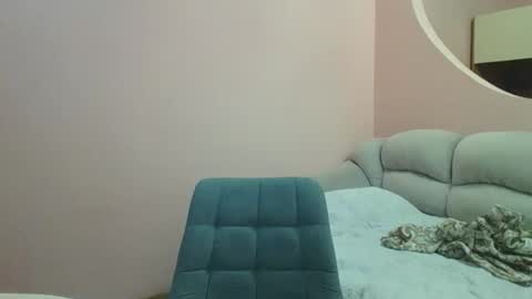 Roza05x online show from 10/22/25, 08:41