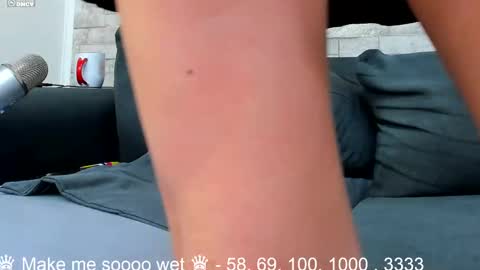 Snapshot of rozeamor chatting on 02/24/25, 01:13 rozeamore online show from 02/24/25, 01:13