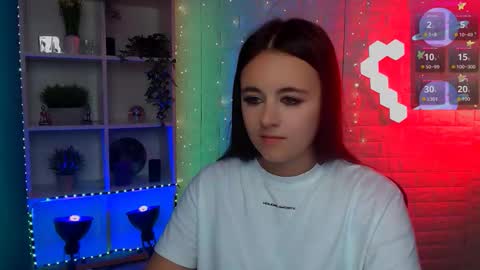 Snapshot of rozmary_ket chatting on 09/25/25, 03:05 Im Rozmary nice to meet you 3 online show from 09/25/25, 03:05