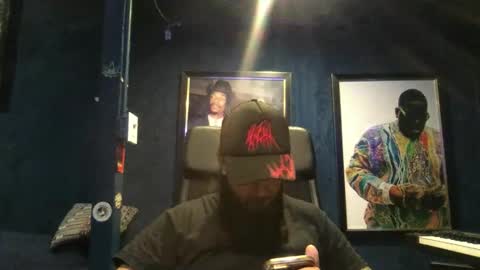 Richhancocc online show from 10/20/25, 08:37