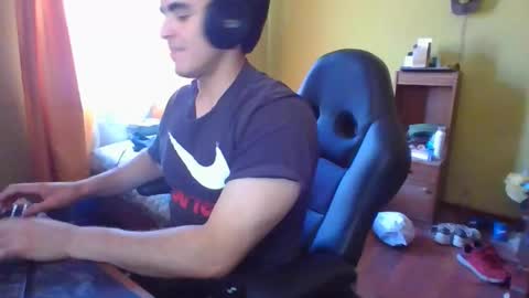 rpaulo25 online show from 01/31/25, 06:47