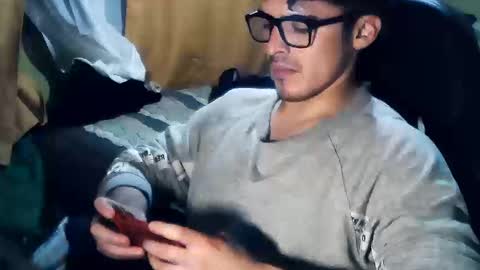 rpaulo25 online show from 09/17/25, 11:17