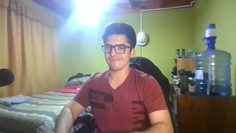 rpaulo25 online show from 12/21/25, 03:57