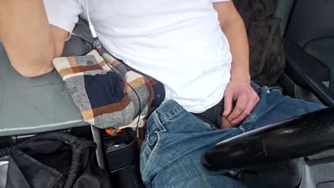 Hmmm... online show from 12/29/24, 05:33