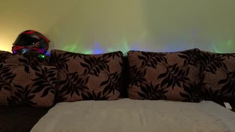 Snapshot of rrratata_tat7713 chatting on 02/25/26, 06:17 SouljaBoy 7713s online show from 02/25/26, 06:17