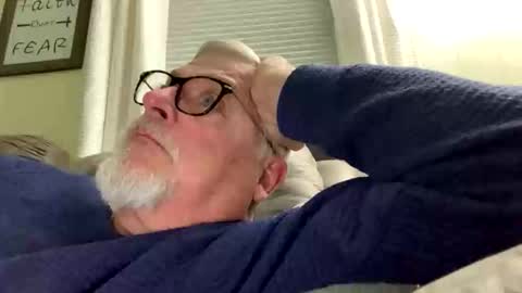 Snapshot of rs006 chatting on 11/09/25, 03:16 rs006 online show from 11/09/25, 03:16