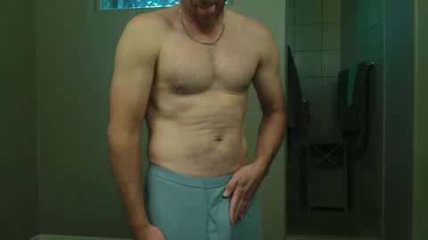 Snapshot of rshaw2891 chatting on 05/15/26, 05:53 rshaw2891 online show from 05/15/26, 05:53
