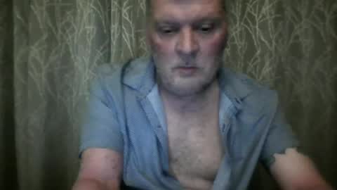 Snapshot of rsl1963 chatting on 06/30/26, 05:41 rsl1963 online show from 06/30/26, 05:41