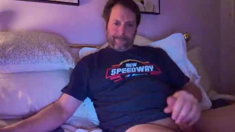 rtrmoney18 online show from 12/15/25, 01:32