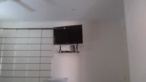 Snapshot of rubberkelly chatting on 01/15/25, 11:08 RubberKelly online show from 01/15/25, 11:08