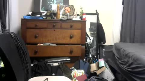 Snapshot of rubbersoulhole chatting on 07/22/26, 01:30 rubbersoulhole online show from 07/22/26, 01:30