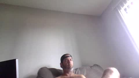 rubbingoneout714 online show from 11/14/25, 04:28