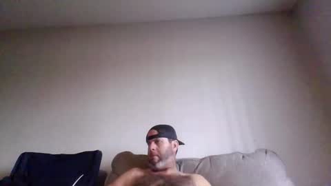 rubbingoneout714 online show from 02/02/26, 09:57