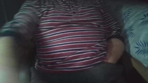 Snapshot of ruben90mr chatting on 01/12/25, 02:03 ruben90mr online show from 01/12/25, 02:03