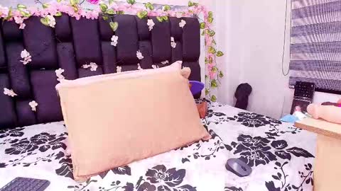 Rubi online show from 09/21/25, 07:15