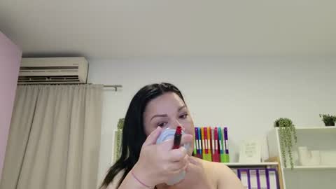 Snapshot of rubiharper chatting on 07/23/26, 03:15 Rubi online show from 07/23/26, 03:15