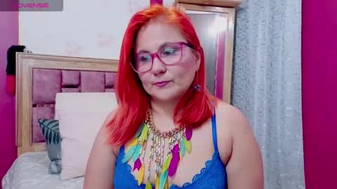 Snapshot of rubiqueens chatting on 02/18/26, 10:06 RubiQueens online show from 02/18/26, 10:06