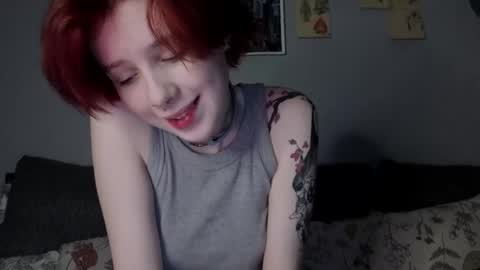 Snapshot of rubireyn chatting on 10/13/25, 05:46 Rubi online show from 10/13/25, 05:46