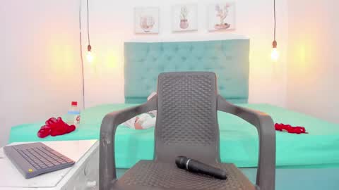 Snapshot of rubiroose chatting on 12/06/24, 11:25 Rubii online show from 12/06/24, 11:25