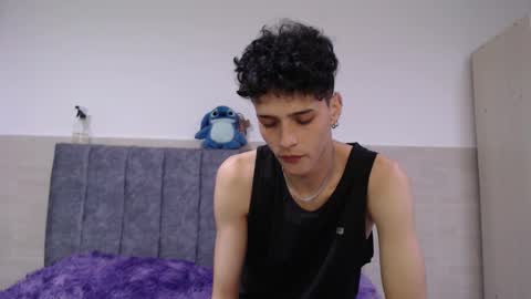 Snapshot of ruby__redd chatting on 01/09/26, 10:22 Ruby and Vanie online show from 01/09/26, 10:22