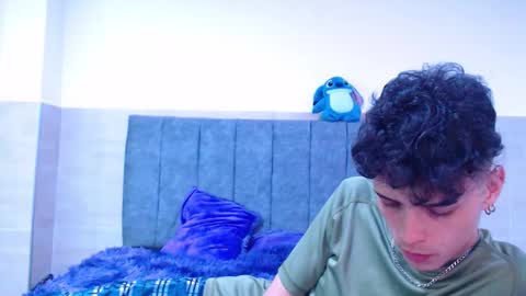 Snapshot of ruby__redd chatting on 02/03/26, 11:21 Ruby and Vanie online show from 02/03/26, 11:21