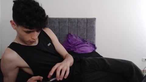 Snapshot of ruby__redd chatting on 02/15/26, 10:39 Ruby and Vanie online show from 02/15/26, 10:39