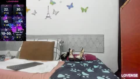 Snapshot of ruby_brown_ chatting on 12/14/25, 12:21 Ruby online show from 12/14/25, 12:21