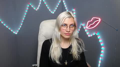 Ruby online show from 04/27/26, 03:43