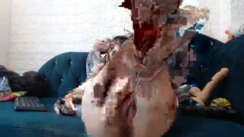 Snapshot of rubyemerald_ chatting on 02/08/25, 04:03 rubyemerald_ online show from 02/08/25, 04:03