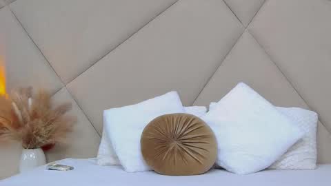 Snapshot of rubyluxee chatting on 03/01/25, 09:40 Ruby Luxe online show from 03/01/25, 09:40