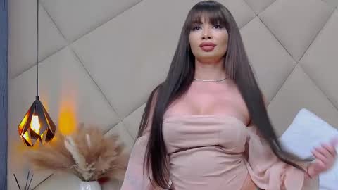 Snapshot of rubyluxee chatting on 03/08/25, 07:05 Ruby Luxe online show from 03/08/25, 07:05