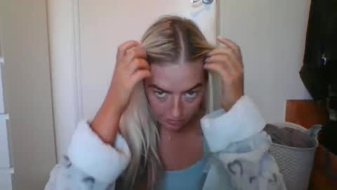 Snapshot of rubyredxxxoxxx chatting on 12/07/24, 02:24 rubyredxxxoxxx online show from 12/07/24, 02:24