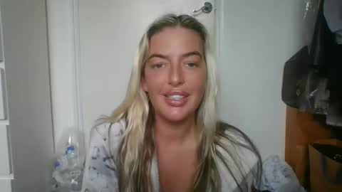 Snapshot of rubyredxxxoxxx chatting on 12/29/24, 11:40 rubyredxxxoxxx online show from 12/29/24, 11:40