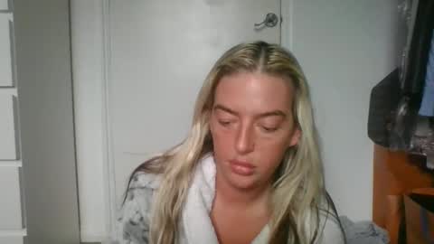 Snapshot of rubyredxxxoxxx chatting on 12/30/24, 08:43 rubyredxxxoxxx online show from 12/30/24, 08:43