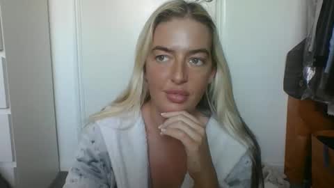 Snapshot of rubyredxxxoxxx chatting on 01/02/25, 12:46 rubyredxxxoxxx online show from 01/02/25, 12:46