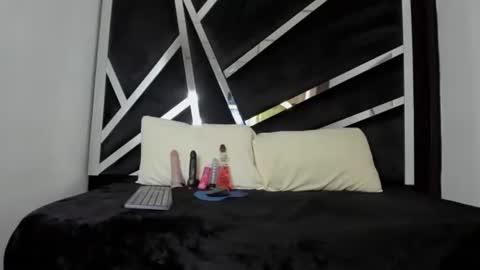 Snapshot of rubyxht chatting on 03/08/25, 03:56 rubyxht online show from 03/08/25, 03:56