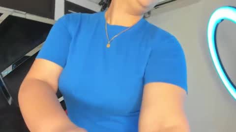 Snapshot of rubyxht chatting on 09/10/25, 12:27 rubyxht online show from 09/10/25, 12:27