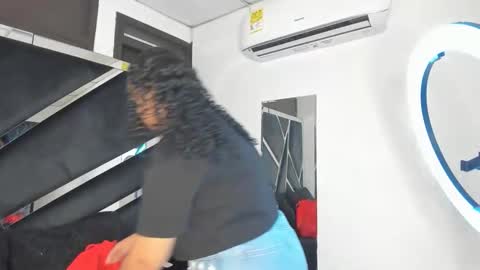 Snapshot of rubyxht chatting on 10/18/25, 12:50 rubyxht online show from 10/18/25, 12:50