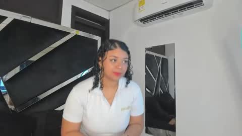 Snapshot of rubyxht chatting on 10/24/25, 12:56 rubyxht online show from 10/24/25, 12:56