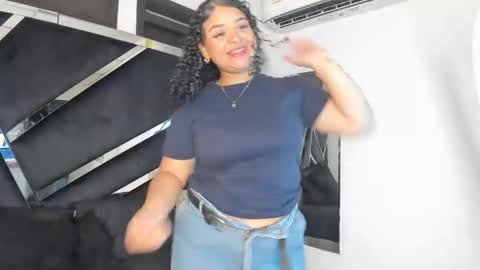 Snapshot of rubyxht chatting on 10/25/25, 12:45 rubyxht online show from 10/25/25, 12:45