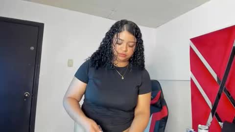 Snapshot of rubyxht chatting on 10/27/25, 03:43 rubyxht online show from 10/27/25, 03:43