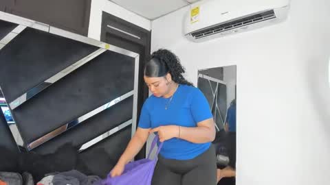 Snapshot of rubyxht chatting on 11/02/25, 12:51 rubyxht online show from 11/02/25, 12:51