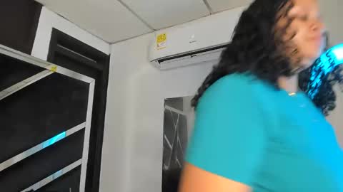 Snapshot of rubyxht chatting on 11/16/25, 12:33 rubyxht online show from 11/16/25, 12:33