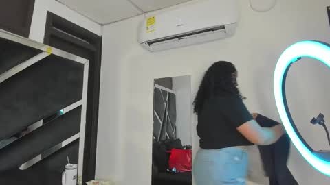 Snapshot of rubyxht chatting on 11/26/25, 12:39 rubyxht online show from 11/26/25, 12:39