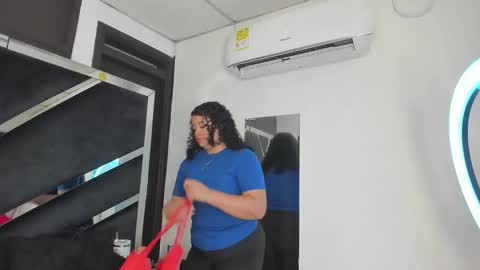 Snapshot of rubyxht chatting on 12/01/25, 12:32 rubyxht online show from 12/01/25, 12:32