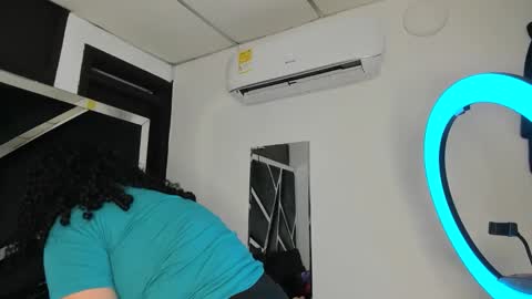 Snapshot of rubyxht chatting on 12/17/25, 12:33 rubyxht online show from 12/17/25, 12:33