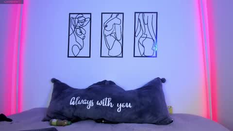 Snapshot of rubyy_24 chatting on 02/10/25, 07:17 I am Ruby online show from 02/10/25, 07:17